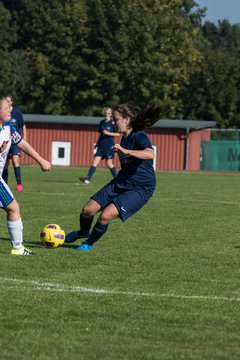 Bild 303 - B-Juniorinnen Krummesser SV - SV Henstedt Ulzburg : Ergebnis: 0:3